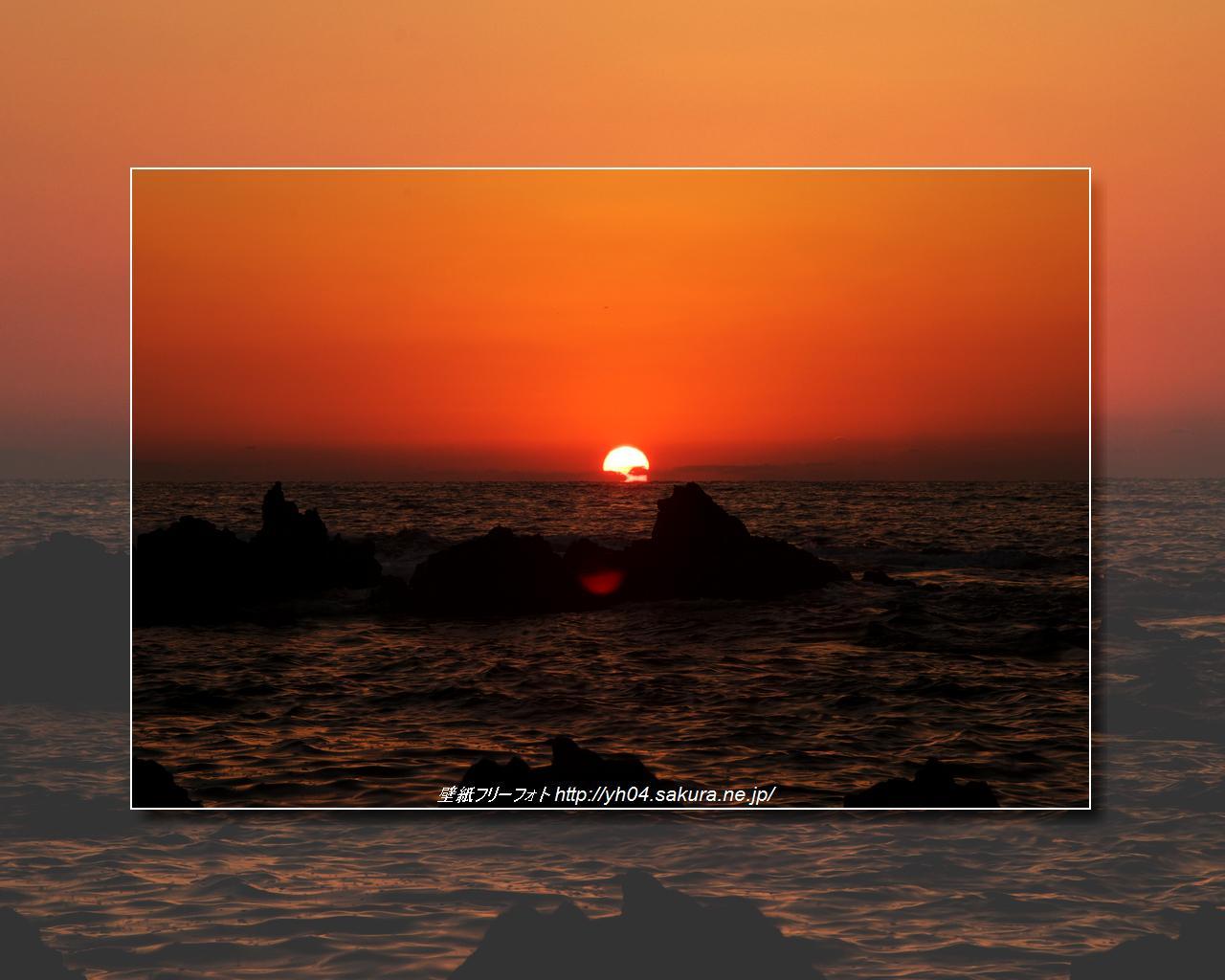 東シナ海へ沈む夕陽「高画質＋高解像度(1280×1024)」デスクトップ無料壁紙」