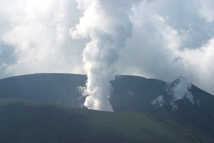 新燃岳の噴気