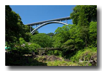 高千穂峡三段橋（たかちほきょうさんだんばし）